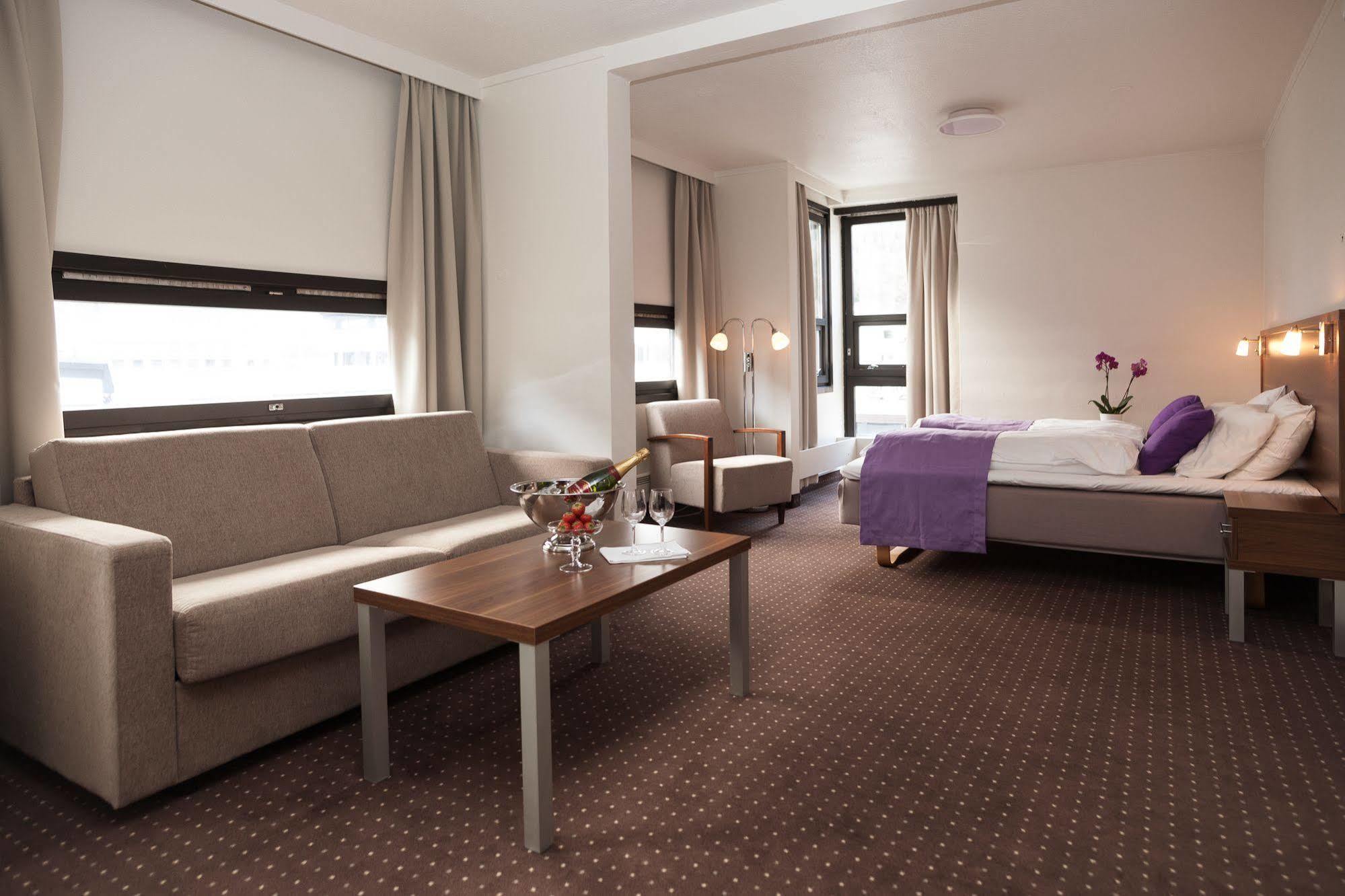 Thon Partner Hotel Otta Esterno foto