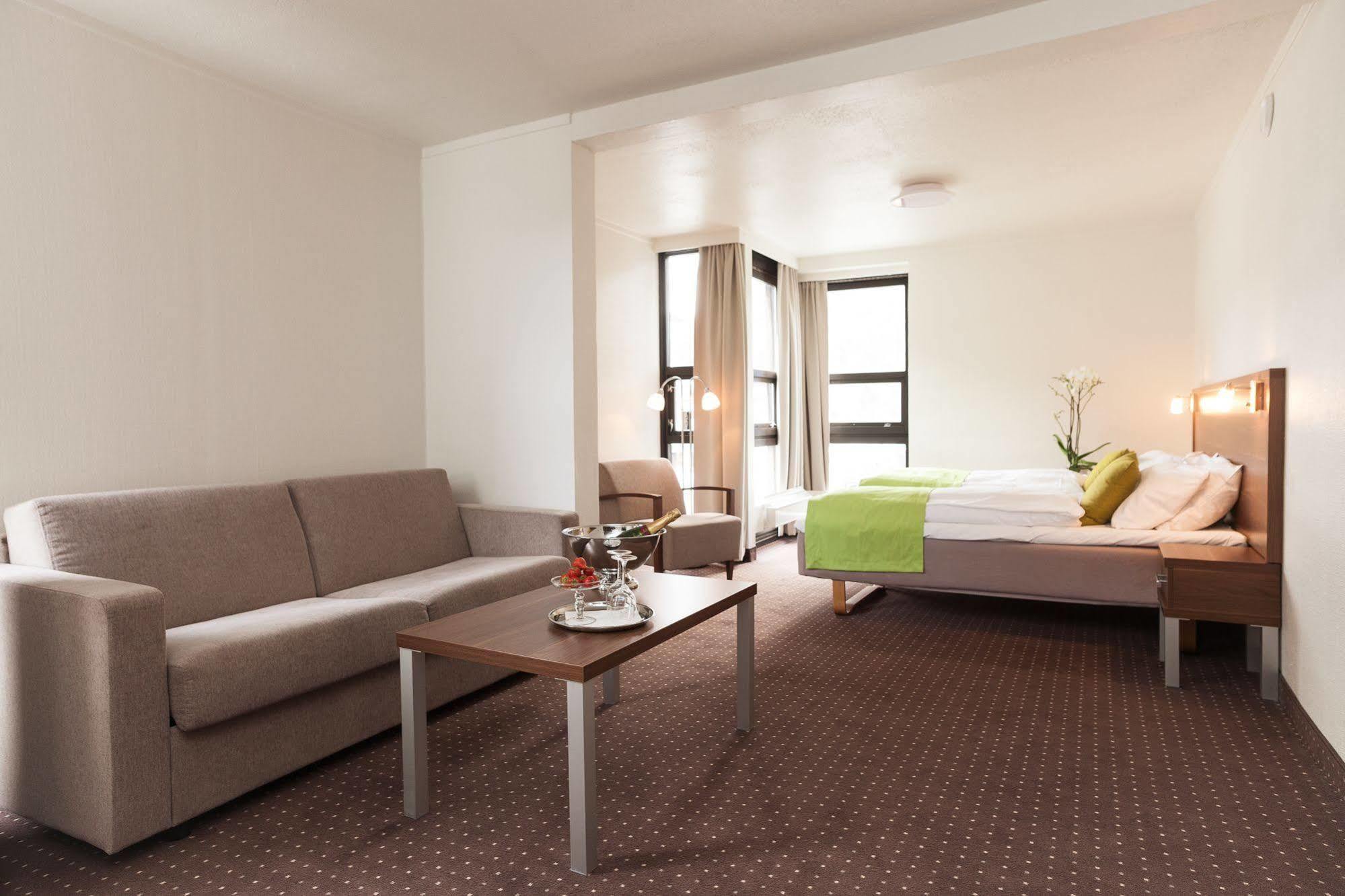 Thon Partner Hotel Otta Esterno foto