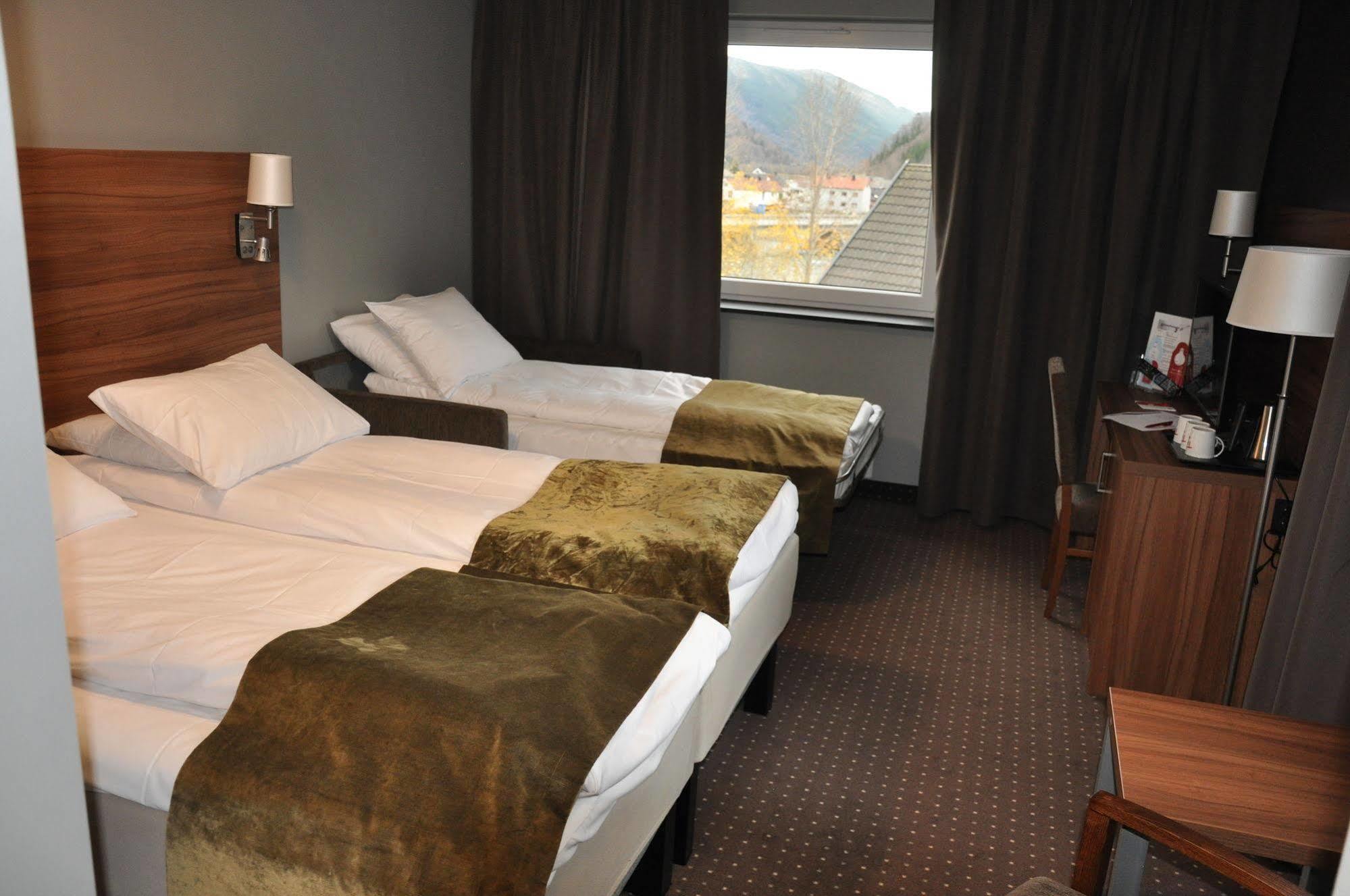 Thon Partner Hotel Otta Esterno foto